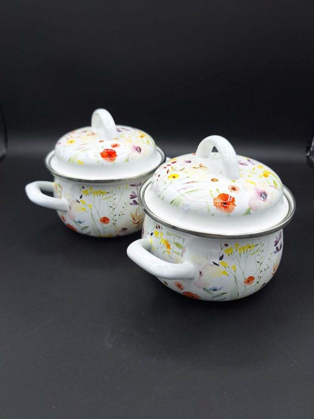 SET OF 2 CROFTON MINI DUTCH OVEN FLORAL DESIGN 1 QT PORCELAIN ENAMELED STEEL